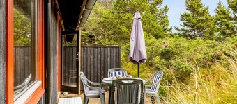 "Vemund" - 300m from the sea by Interhome