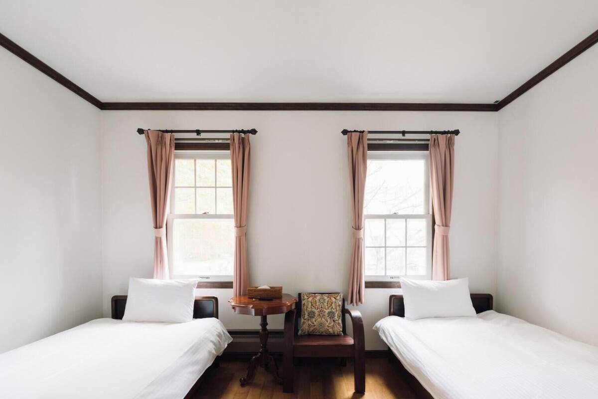 Down comforters, iron/ironing board (on request), WiFi (free)