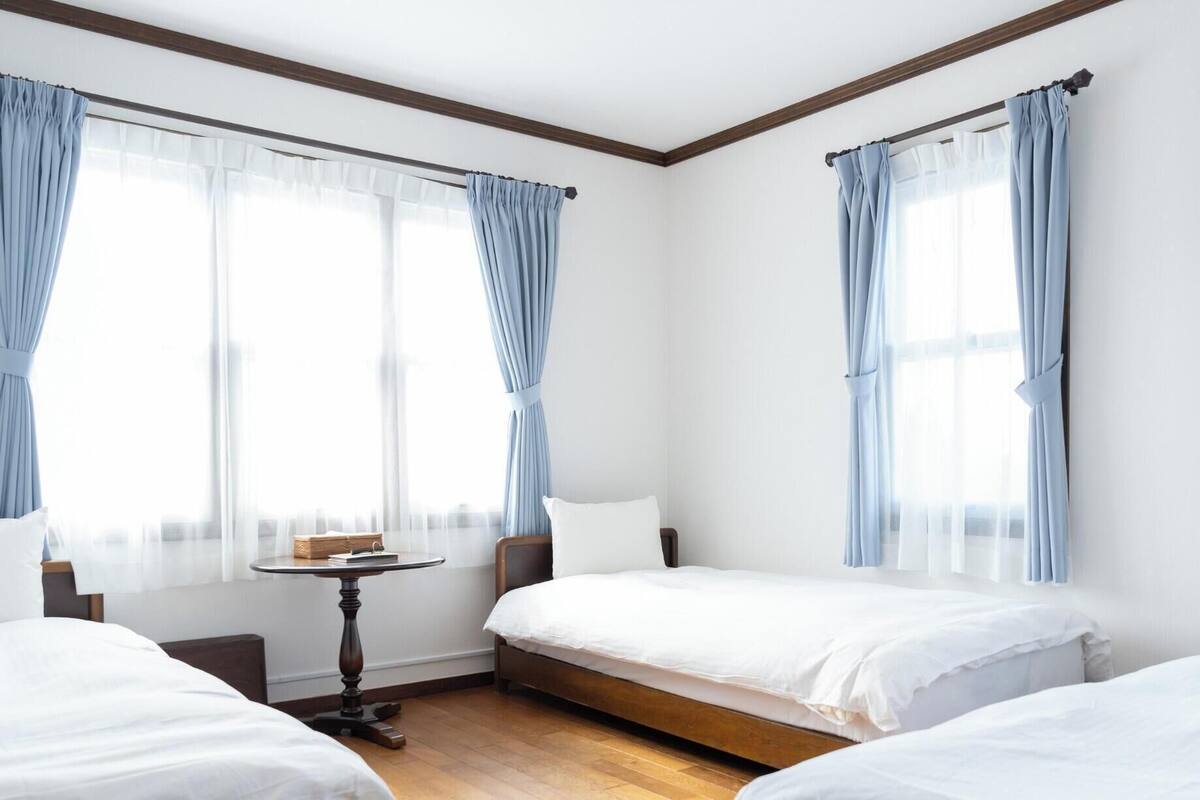 Down comforters, iron/ironing board (on request), WiFi (free)