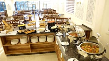 Daily buffet breakfast (USD 10 per person)