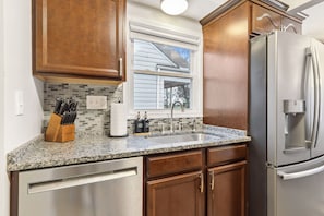 Interior - Family Retreat Near Cleveland Clinic w/ Game Room (South Euclid)