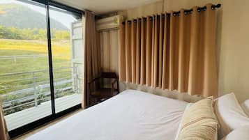 2 slaapkamers, een strijkplank/strijkijzer, wifi, beddengoed