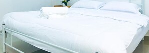 Family Suite, 2 Bedrooms, Non Smoking, Refrigerator & Microwave