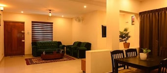 Urban Stay Adams Service Apartment