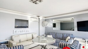 Immagine non classificata, 2 di 18, pulsante
