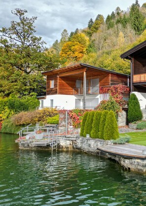 4 bedrooms