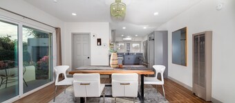 NEW! SPANISH BOHO COLONIAL RETREAT - WOOD STREET - DOWNTOWN RIVERSIDE