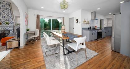 NEW! SPANISH BOHO COLONIAL RETREAT - WOOD STREET - DOWNTOWN RIVERSIDE