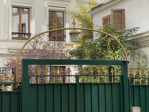 Exterior - CamParis - B&B - Chambre d'hôtes (Paris)