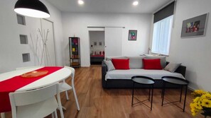 Interior - Un Appartamento Moderno e Confortevole a Pochi Passi dal Teatro Massimo (Palermo)