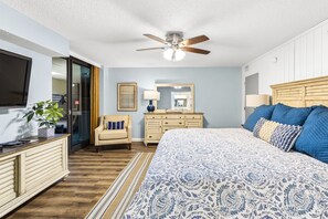 Condo, 3 Bedrooms | 3 bedrooms, free WiFi - Phoenix Iv 4001 3 Bedroom Condo (Orange Beach)