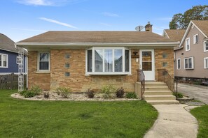 Villa, 3 Bedrooms | Exterior