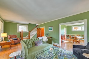 House (2 Bedrooms) | Interior