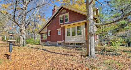 Near Downtown Cincinnati: Peaceful Retreat!