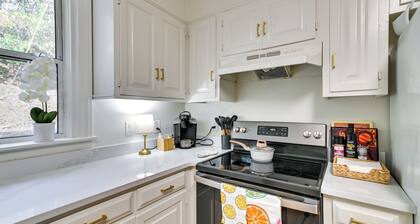 Centrally Located Home ~ Steps to Oxford Square!