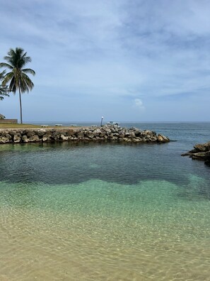 Exterior - Seapalms  (Tower Isle)