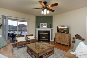 TV, fireplace, offices