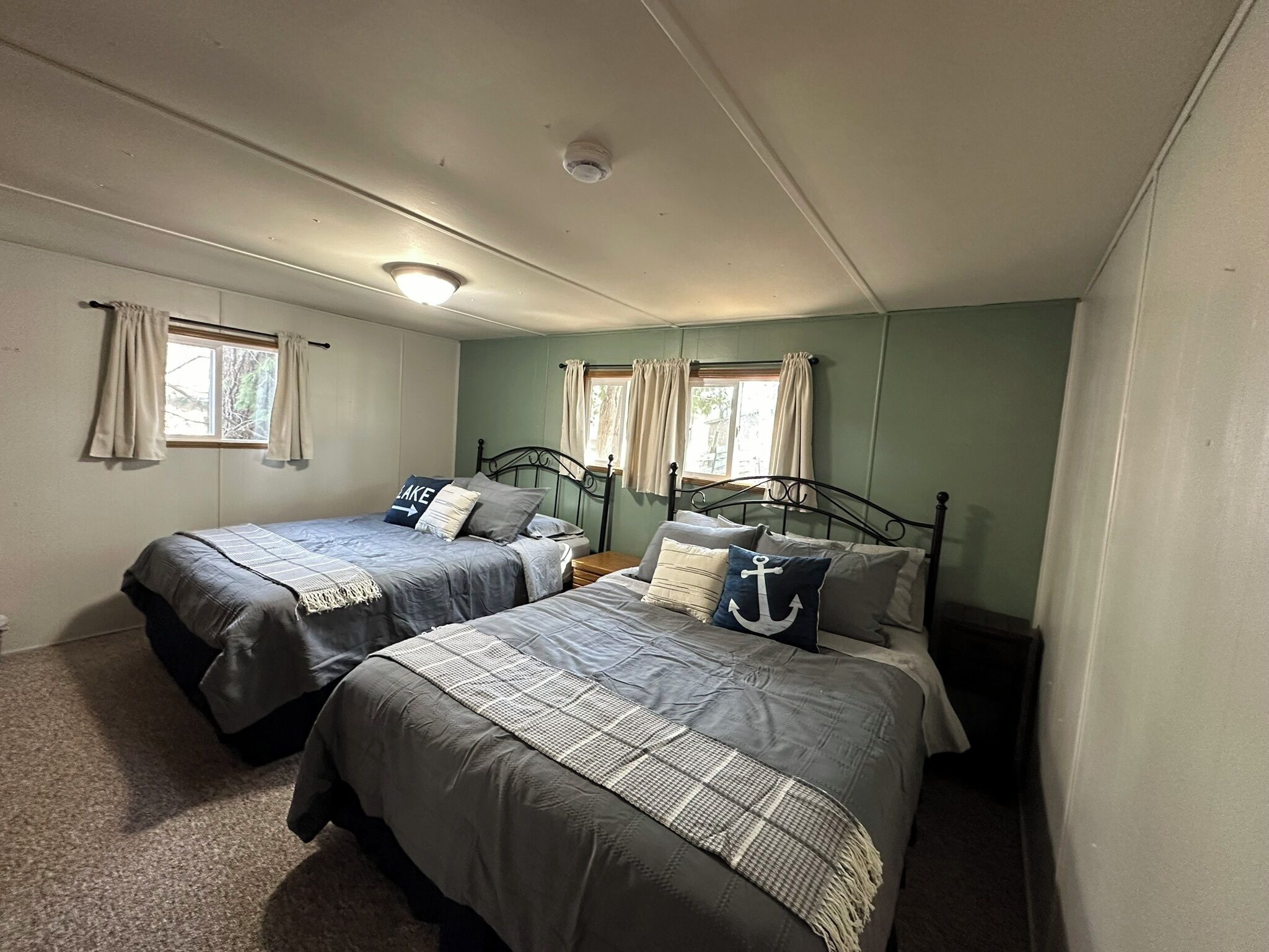 3 habitaciones, wifi gratis y ropa de cama 