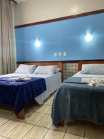 Minibar, wifi gratis y ropa de cama 