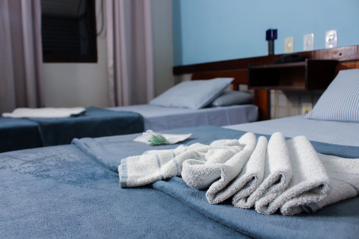 Minibar, free WiFi, bed sheets
