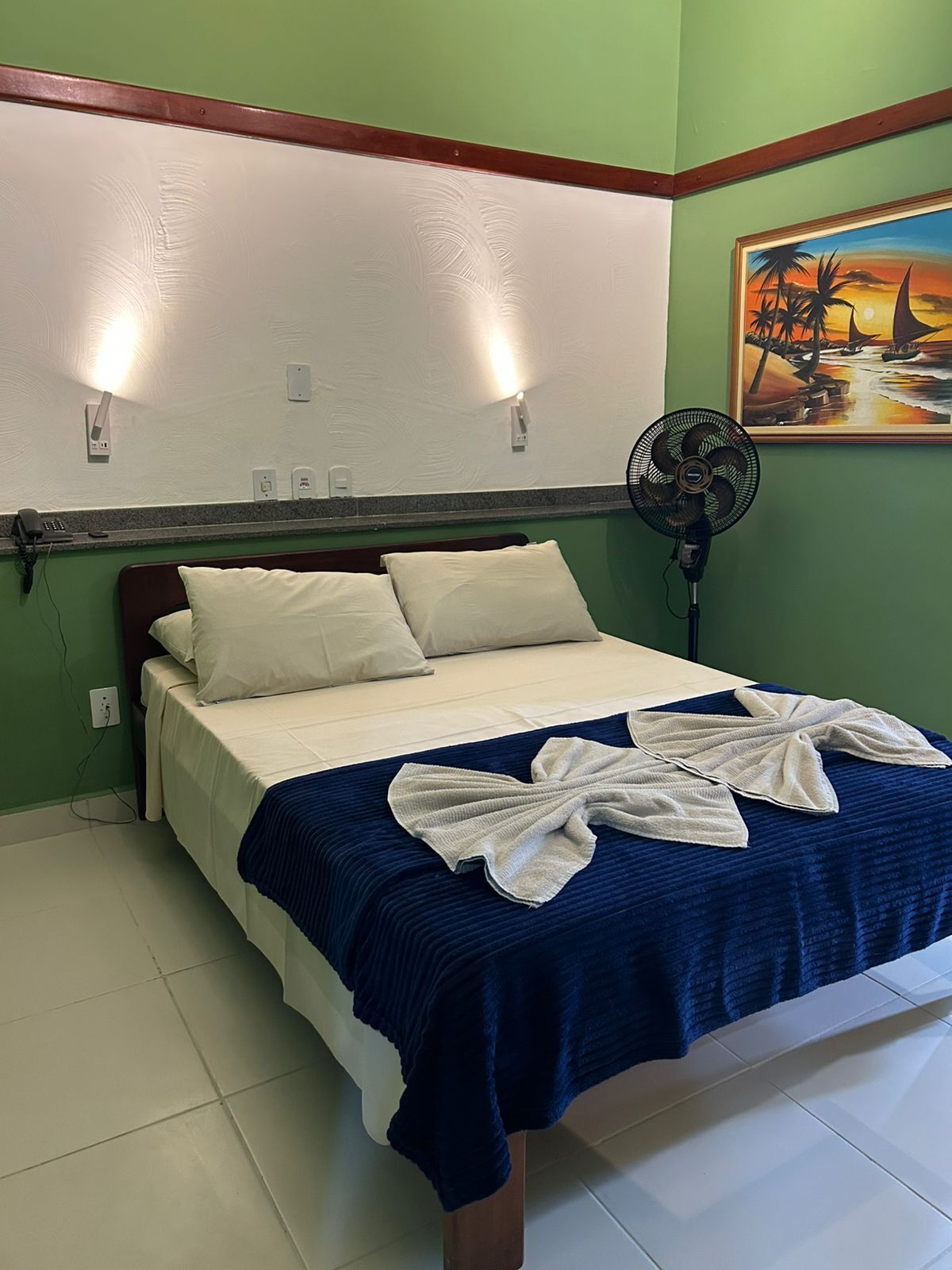 Standard Triple Room, 1 Bedroom, Accessible Bathtub, Air conditioning | Minibar, free WiFi, bed sheets