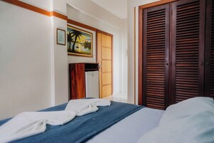 Habitación clásica, 1 habitación | Minibar, wifi gratis, ropa de cama