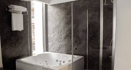 Shelter Inn Hotel & Spa
