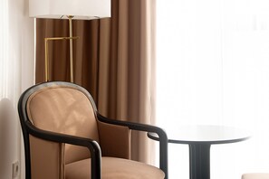 Standard Double Room | Living area - Shelter Inn Hotel & Spa (Ankara)