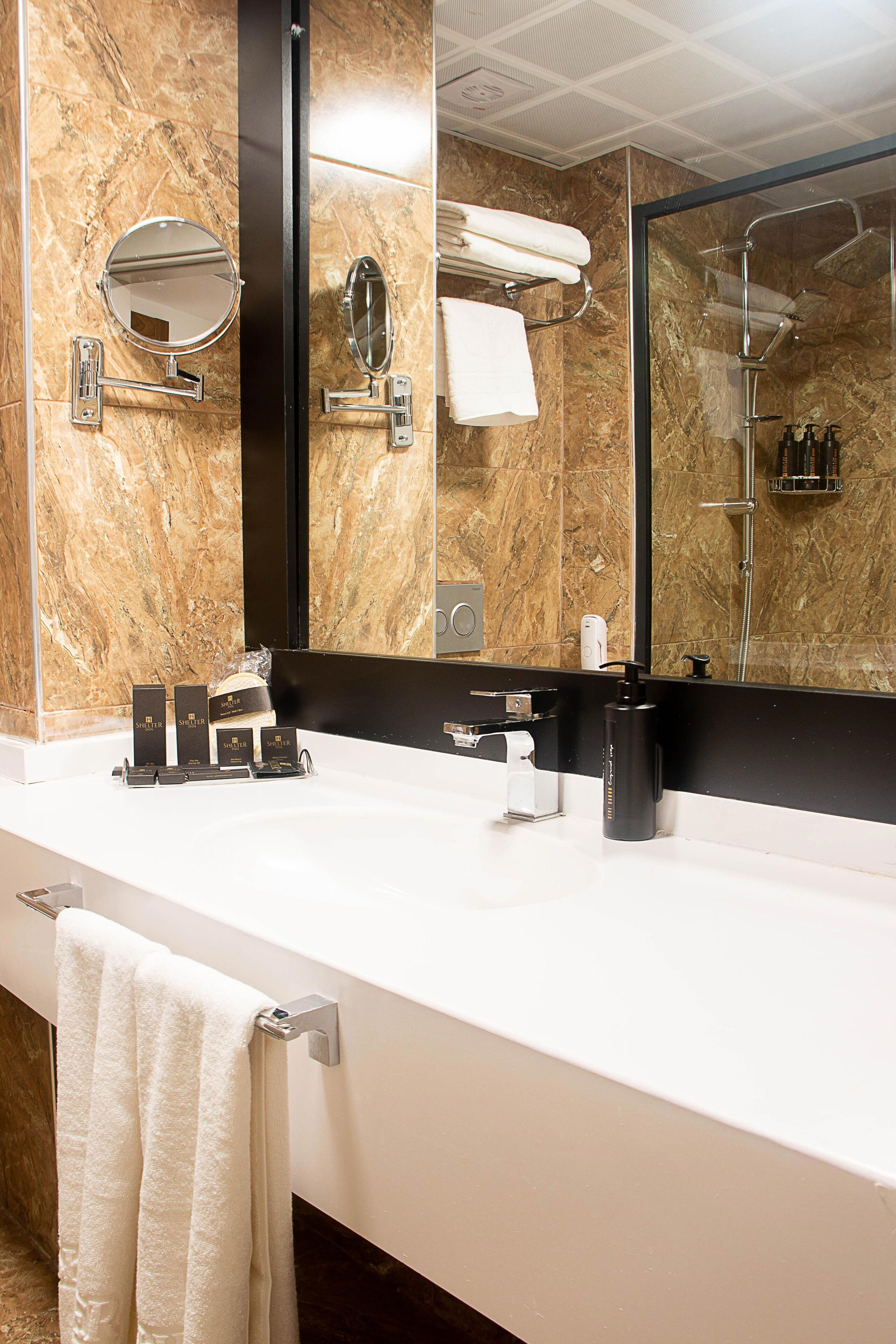 Foto - Shelter Inn Hotel & Spa