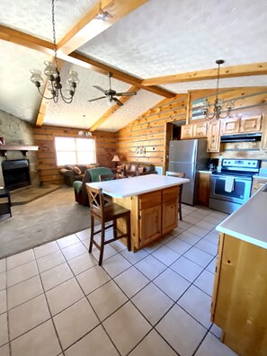 Interior - Snuggled-In "A little cabin in the trees" (Cosby)