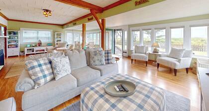 SELAH BY THE SEA - Beachfront!