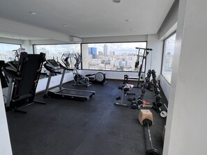 Fitness facility - Modern Condo in Piantini 30 minutes to beach  (Santo Domingo)