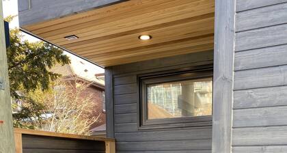 Toronto Beaches 2 Bedroom Laneway House