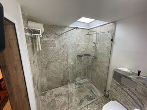 Executive Single Room, 1 Bedroom, Non Smoking | Bathroom | Shower, rainfall showerhead, free toiletries, hair dryer - WINPHER by AA91 (Arochukwu)