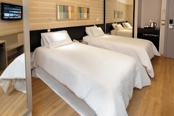 Superior Duplo | 1 chambre, espace de travail pour ordinateur portable, Wi-Fi gratuit