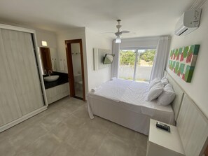 3 chambres, fer et planche Ă repasser, Wi-Fi, draps fournis