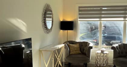 Classy single family house, walking distance to St Boniface