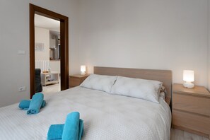 1 sovrum, värdeförvaringsskåp på rummet och strykjärn/strykbräda