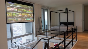 3 chambres, bureau, fer et planche à repasser, lit parapluie