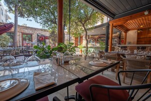 Restoran