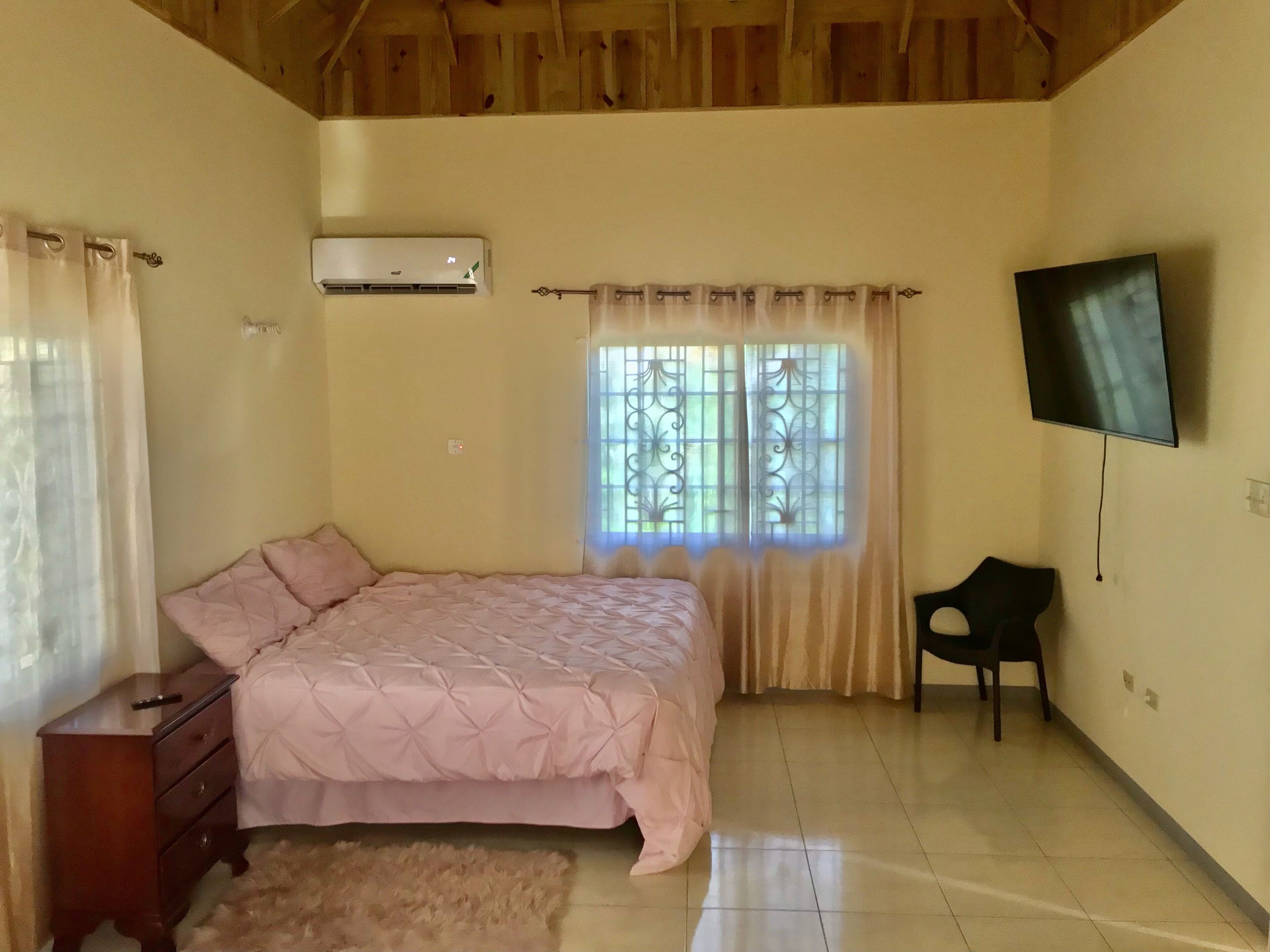 3 Schlafzimmer, Bügeleisen/Bügelbrett, WLAN, Bettwäsche