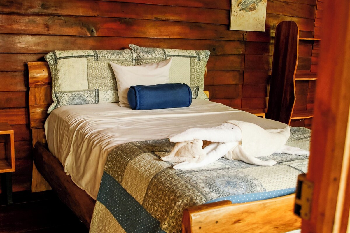 Standard Triple Room, Terrace, Beach View | WiFi (free), bed sheets