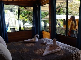 Basic Double Room | Free WiFi, bed sheets