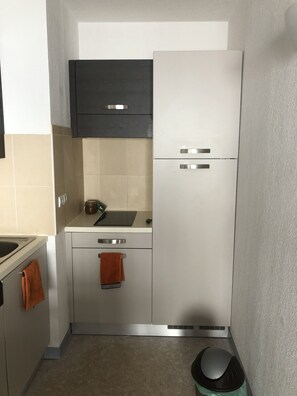 Private kitchen - Appartement Familial Confortable Avec 4 à 6 Couchages au Centre de Valberg (Guillaumes)