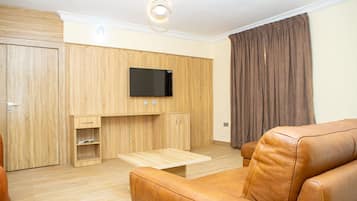 Luxury Suite | 1 bedroom, in-room safe, individually decorated, individually furnished