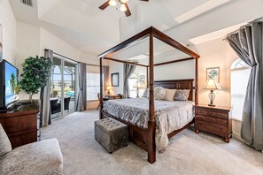 4 bedrooms, desk, iron/ironing board, travel cot