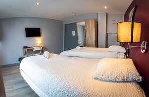 Tomannsrom – standard | Skrivebord, lydisolert og wi-fi (inkludert)