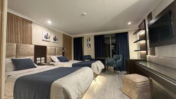 Deluxe Twin Room | Egyptian cotton sheets, premium bedding, pillow-top beds