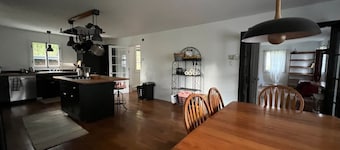 Maison familiale au coeur de Val-David