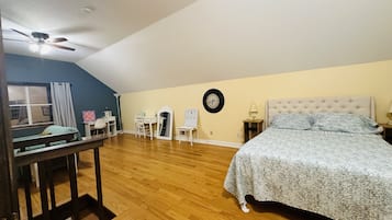 1 habitación, tabla de planchar con plancha, wifi gratis y ropa de cama